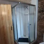 Casa Resineiro Com Garagem E Terraco *