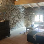 Casa Resineiro Com Garagem E Terraco *
