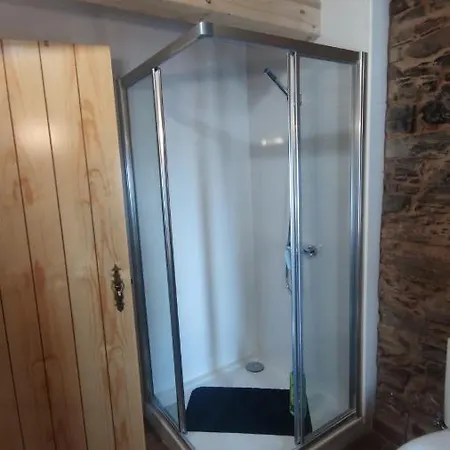 Casa Resineiro Com Piscina, Garagem E Terraco *