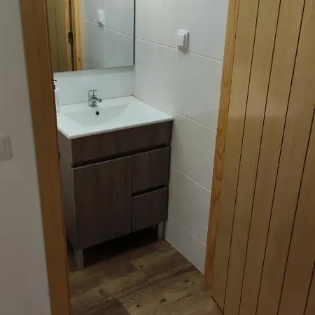 Casa Resineiro Com Piscina, Garagem E Terraco Proença-a-Nova