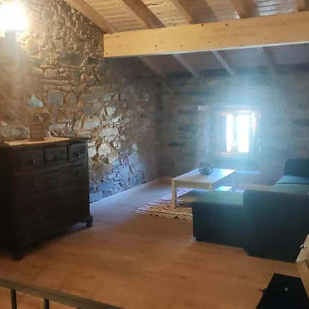 Casa Resineiro Com Garagem E Terraco * Proença-a-Nova