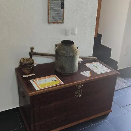 Casa Resineiro Com Garagem E Terraco Casa de Férias *