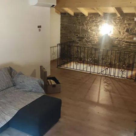 Casa Resineiro Com Garagem E Terraco Proença-a-Nova