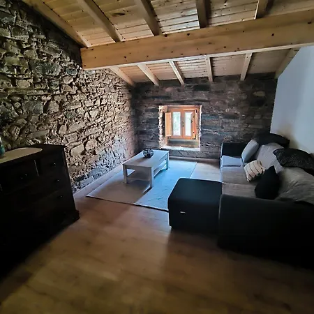 Casa Resineiro Com Piscina, Garagem E Terraco Ferienhaus