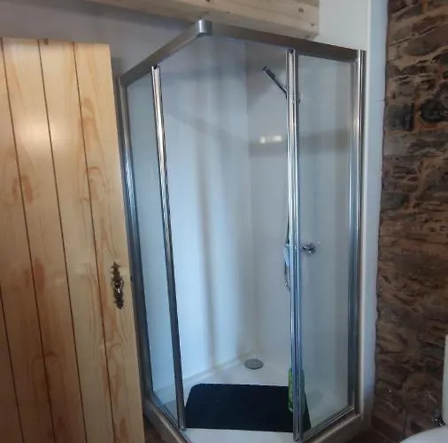 Casa Resineiro Com Garagem E Terraco *