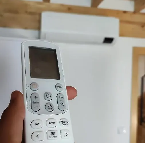 Casa Resineiro Com Garagem E Terraco