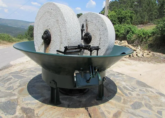 Casa Resineiro Com Garagem E Terraco Hébergement de vacances *