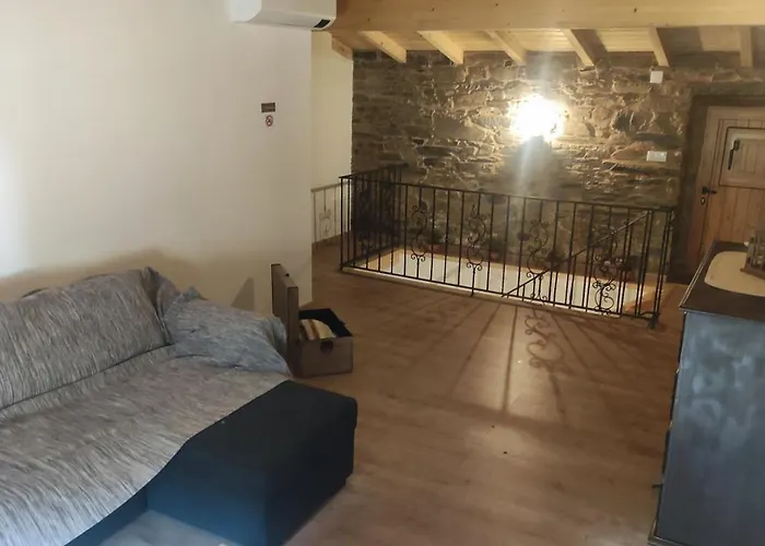 Casa Resineiro Com Garagem E Terraco Proença-a-Nova